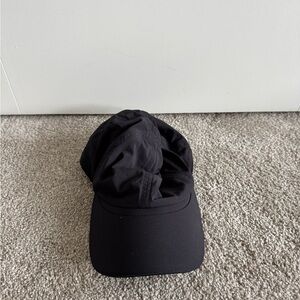 lululemon athletica Black Lightweight Running Cap